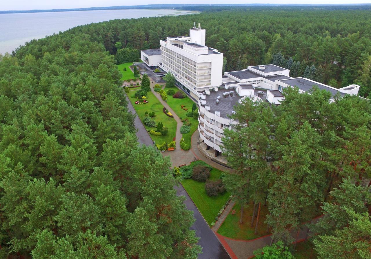 מלון Gatovichi Sanatorii Sosny At Naroch Lake מראה חיצוני תמונה